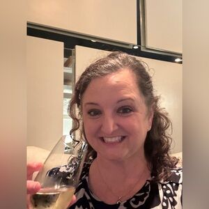 Meet your Posher, Lisa